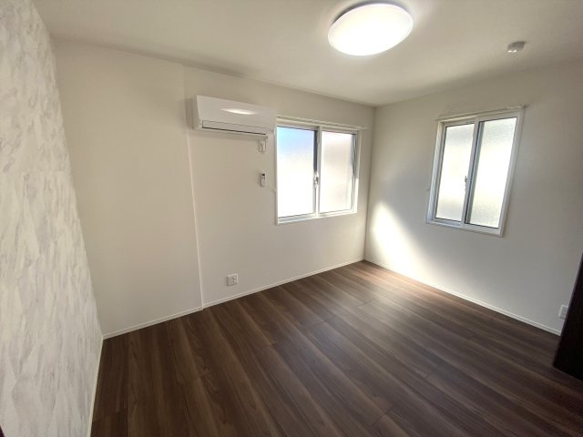 プレミア西条中央Ｂ棟の寝室