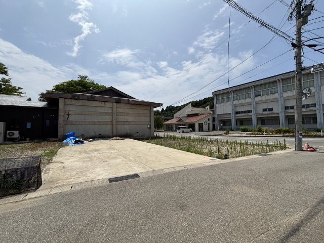 輪島市　売土地の外観