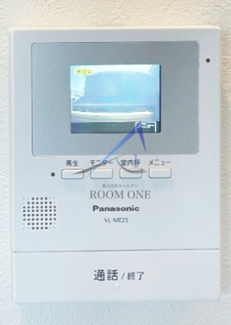 ココハイム鶴見のセキュリティ|モニター付きインターホンです。