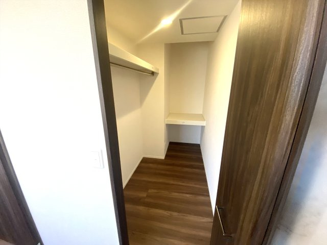 プレミア西条中央Ｂ棟の収納