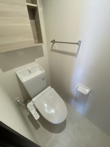 プレミア西条中央Ｂ棟のトイレ