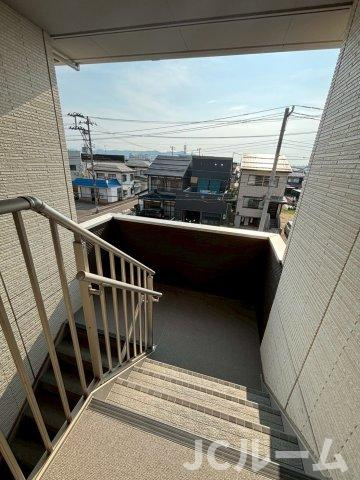 ナゴミエルエミアス ナゴミエルのエントランス