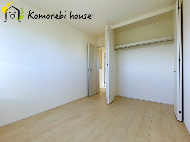鴻巣市松原　新築一戸建て　リーブルガーデン　04の収納|収納があります