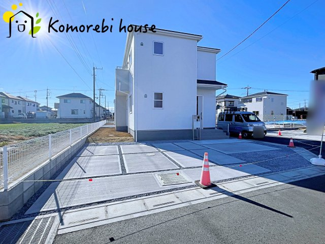 鴻巣市松原　新築一戸建て　リーブルガーデン　04の駐車場|駐車場があります