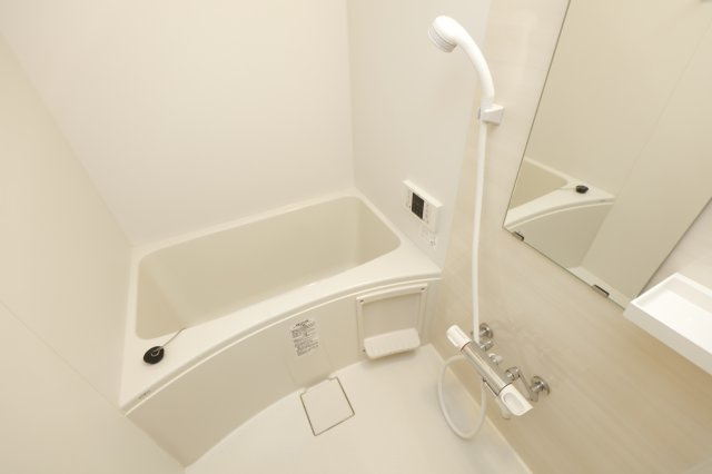 クレシア青戸の浴室