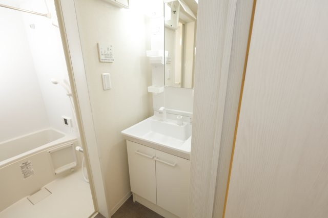 クレシア青戸の洗面所