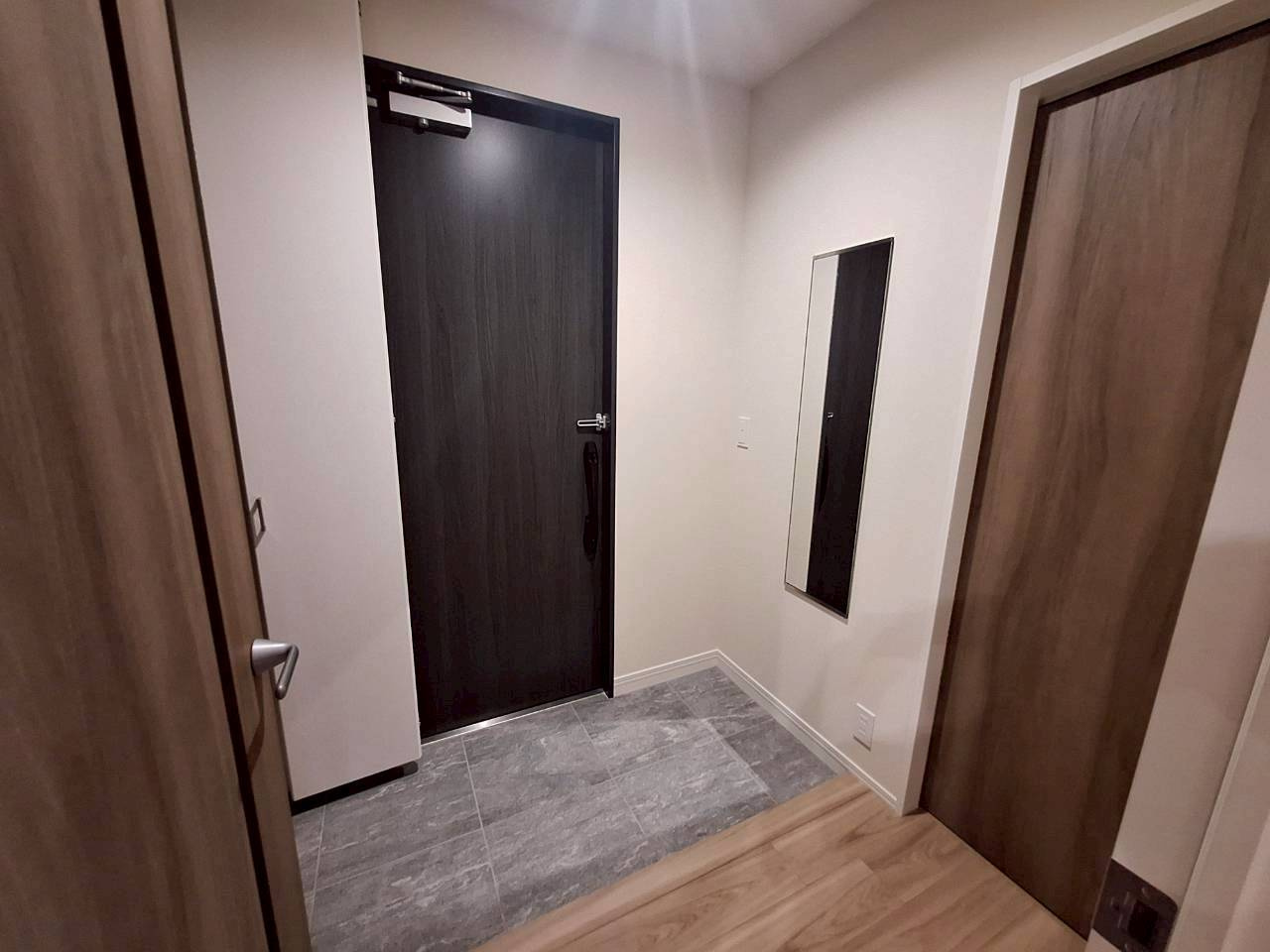 Ｓｈａｉｎ　Ｍｕｔｓｕｍｉの玄関