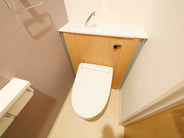 アルティザン九条のトイレ