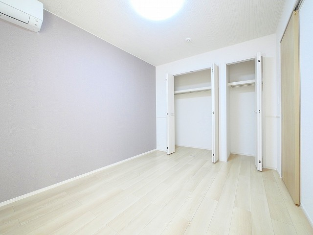 アルティザン九条の寝室