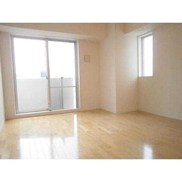 MFPR代々木タワーの居間・リビング