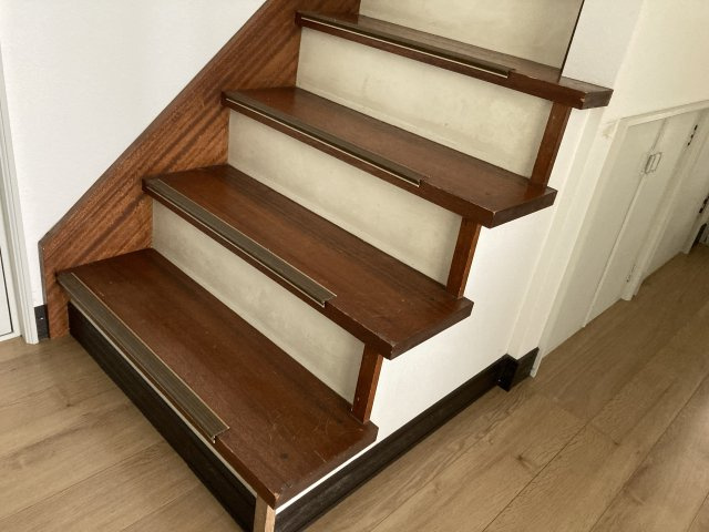 大空町東藻琴109戸建のその他|階段