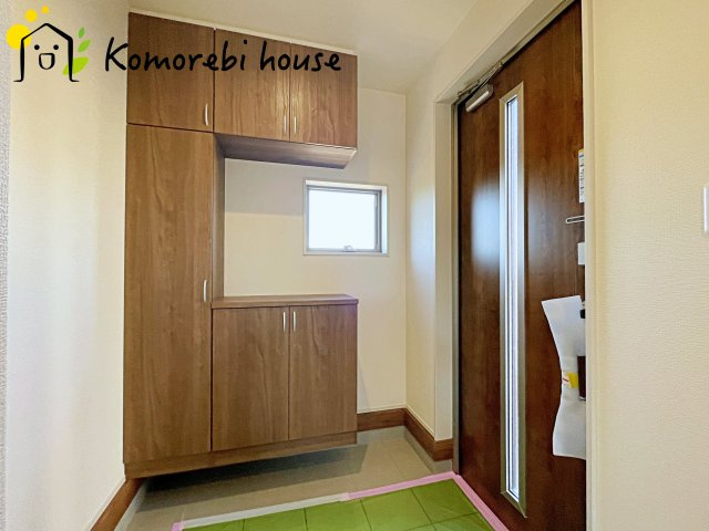 鴻巣市松原　新築一戸建て　リーブルガーデン　07の玄関|12/22　撮影済み