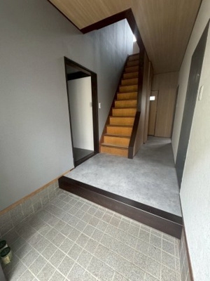 【玄関】 | ラ・メゾン吉見