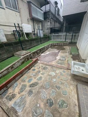 【庭】 | ラ・メゾン吉見