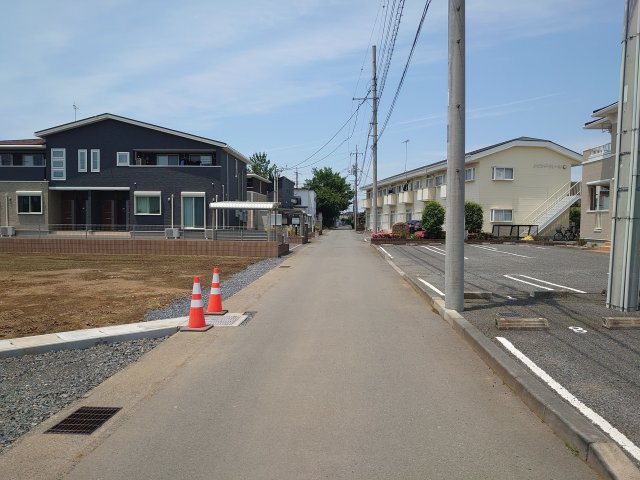 【土地】太田市新道町　C区画（全4区画）の前面道路含む現地写真|前面道路含む現地写真です
