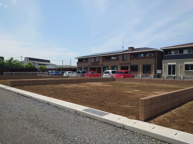 【土地】太田市新道町　C区画（全4区画）の前面道路含む現地写真|前面道路含む現地写真です