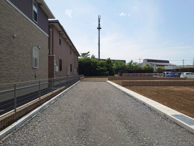 【土地】太田市新道町　C区画（全4区画）の前面道路含む現地写真|前面道路含む現地写真です