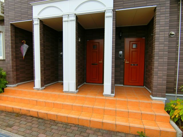 ネオ　プロヴィデンスのエントランス