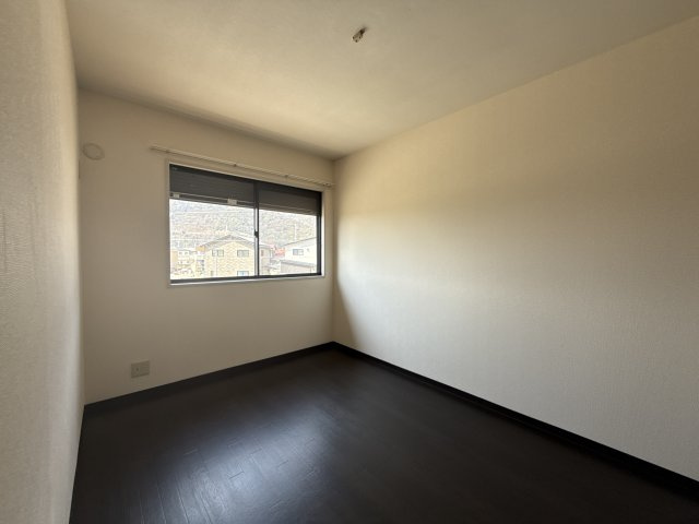 ディアス坂越の子供部屋