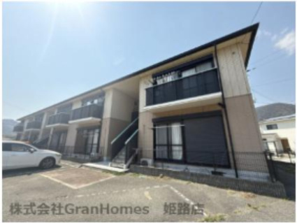 ディアス坂越の外観