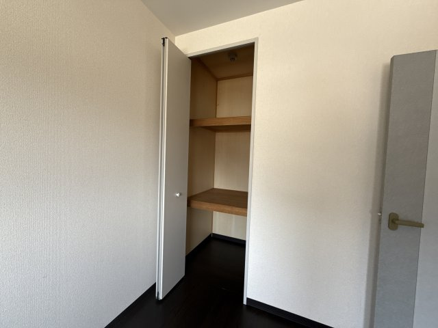 ディアス坂越の収納