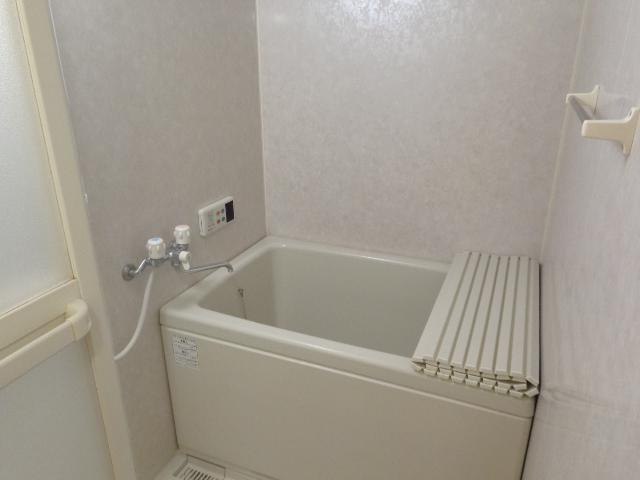 イル・プティットの浴室|バス