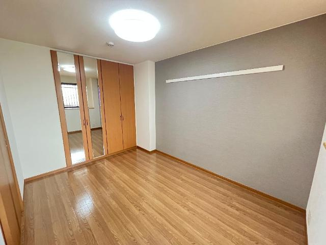 ＴＩＡＲＡ（ティアラ）の内装|洋室