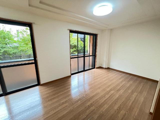 ＴＩＡＲＡ（ティアラ）の居間・リビング|リビング