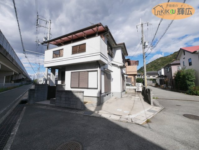 姫路市御国野町深志野　中古戸建