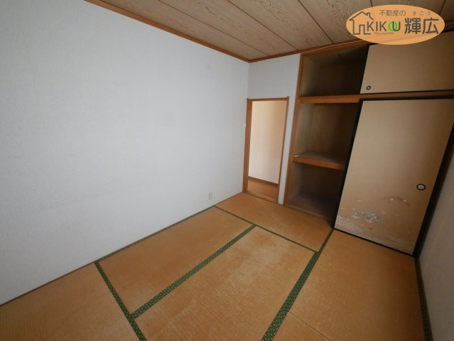 姫路市御国野町深志野　中古戸建の寝室