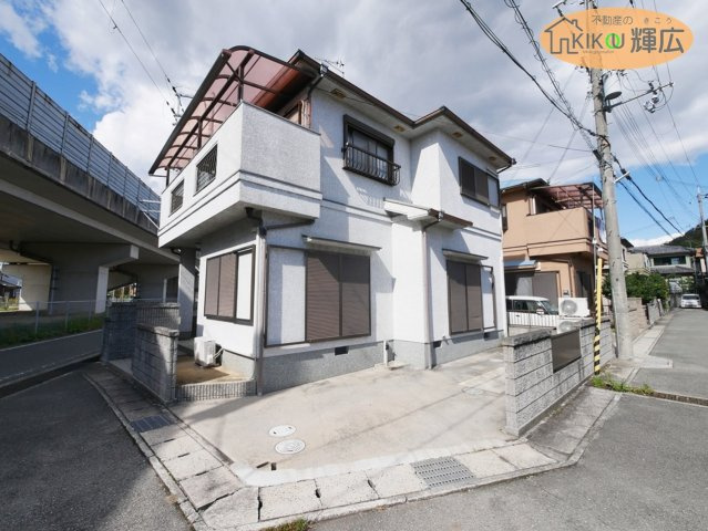 姫路市御国野町深志野　中古戸建の外観