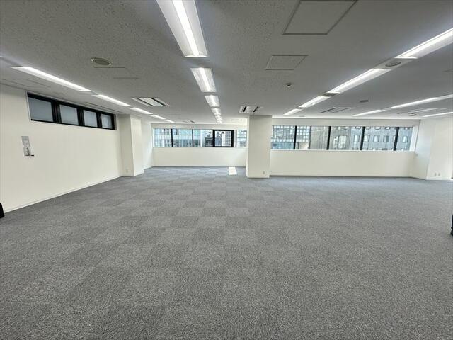 ＮＨ青山ビルの内装