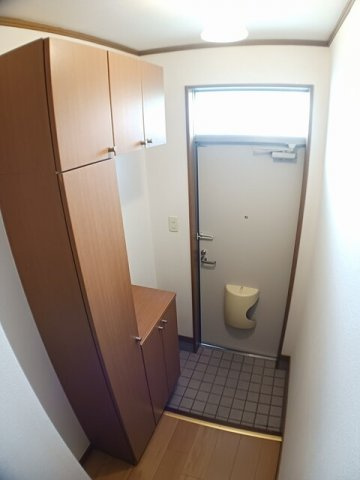 メゾン・ド・ボヌールの玄関