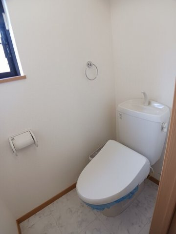 ラシーヌⅢ壱番館のトイレ