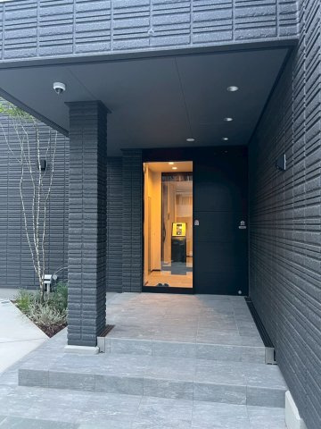 Ｓｈａｉｎ　Ｍｕｔｓｕｍｉのエントランス