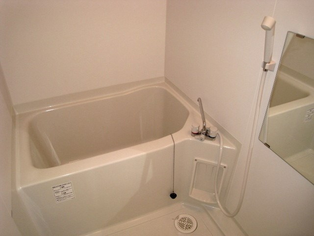 シャルマン（柳島町）の浴室