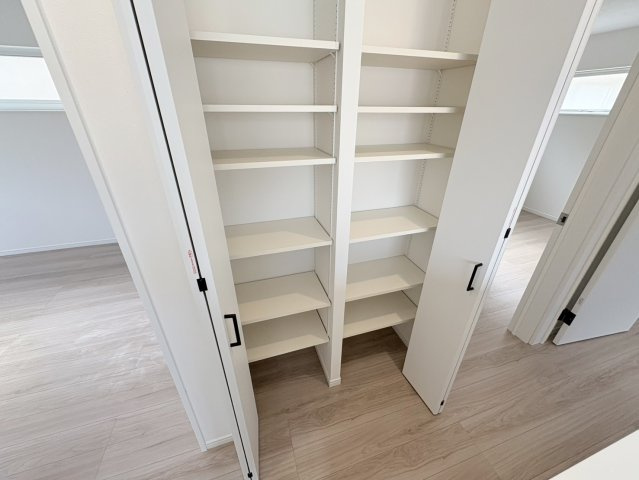 神戸市西区池上1丁目　新築戸建の収納