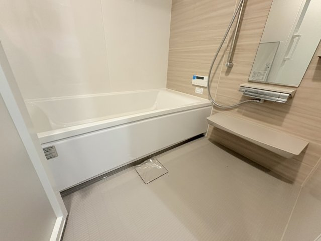 神戸市西区池上1丁目　新築戸建の浴室