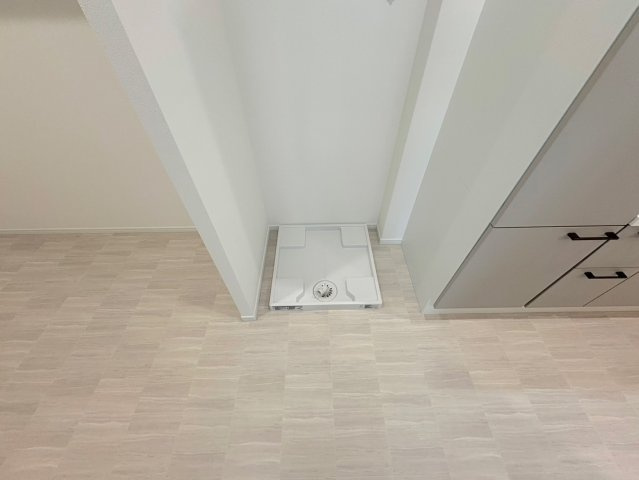 神戸市西区池上1丁目　新築戸建のランドリースペース