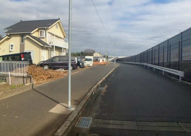 【外観】 | 厚木市中依知　土地 | 販売されている全ての土地が、宅地用の土地であるとは限りません。都市計画法に基づき、基本的に住宅を建てることができるのは土地計画区であることに加え、市街化区域として定められている地域のみとなっています。