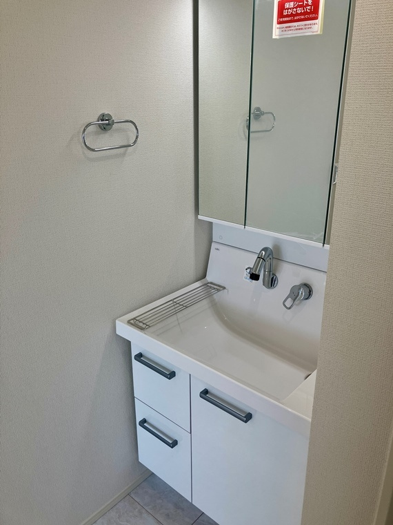 元福岡戸建の独立洗面台