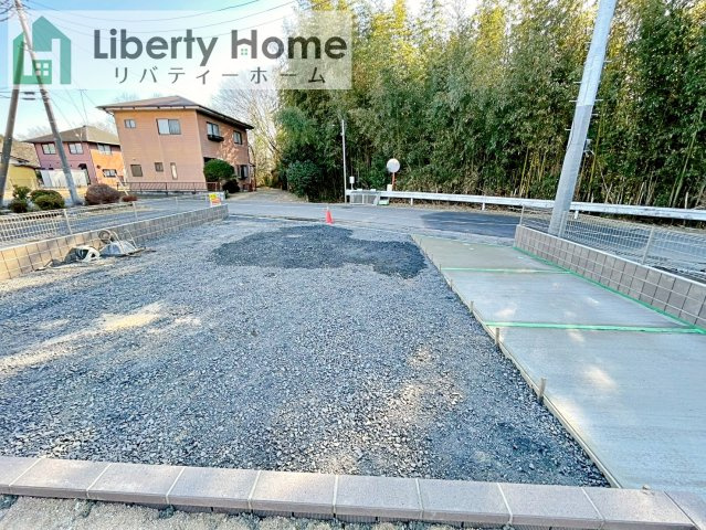 城里町石塚15期　新築戸建　2号棟の駐車場