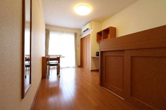 レオパレスパーシモンの寝室|備品や設備仕様は号室等により異なります現地をご確認下さい。　