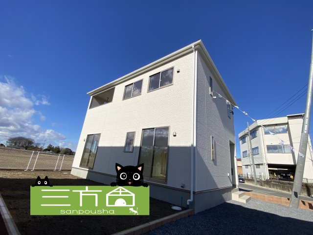 新築　太田市下田島町第5　クレイドルガーデン　4号棟の外観|現地写真　2025年11月完成予定！類似物件のご内覧等、お気軽にお問合せください♪　							


