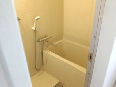 【浴室】 | ウィステリアジョインマンション | コンパクトで使いやすいお風呂です