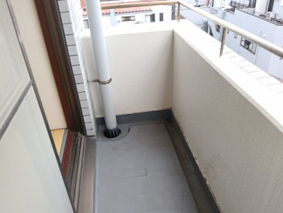 【バルコニー】 | ウィステリアジョインマンション | 開放的で明るい空間を演出してくれるバルコニーです