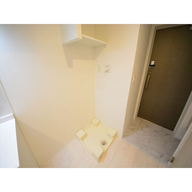 CREST TAPP 神戸湊町 NOIRの設備