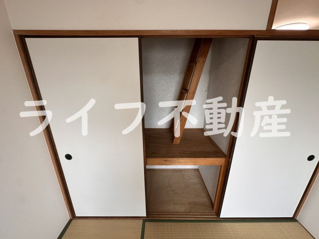 ウエストコートの収納
