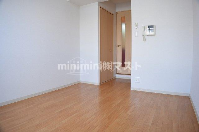 リレイション大国の居間・リビング