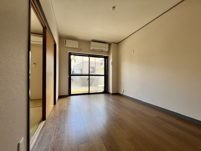 第一木野マンションの寝室